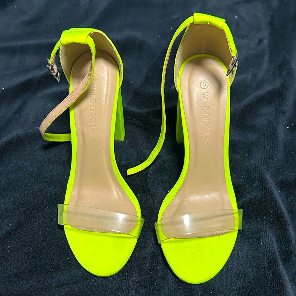 Yellow High heels